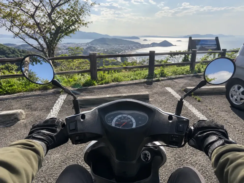 About BestBike: Nationwide driverless motorcycle rental in Japan, from reservation to pickup · Usage and inspection scenes