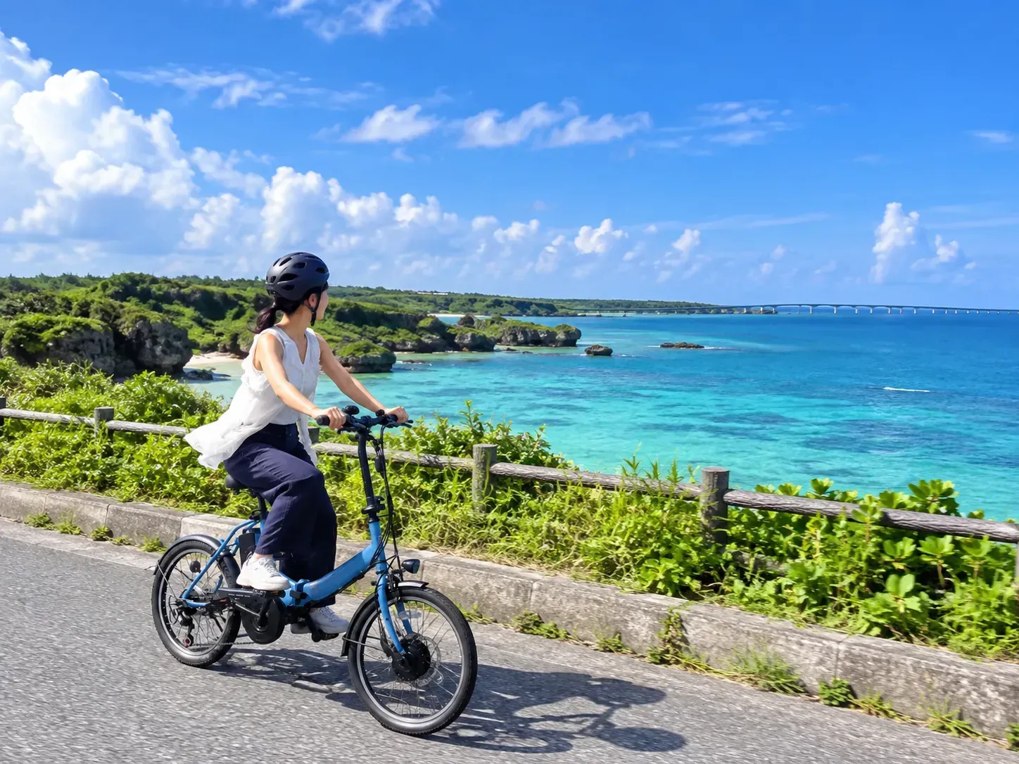 Cycling in Miyakojima: Hotel Delivery for Your Coast and Café Trip