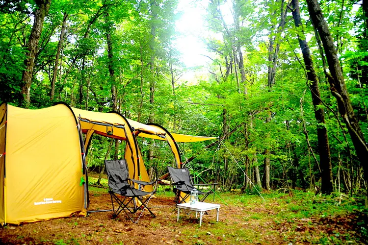 FLORA Campsite in the Natural Garden