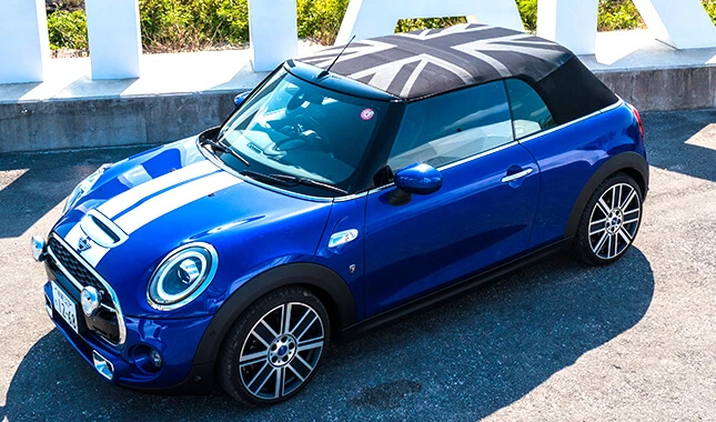 MINI Convertible 4