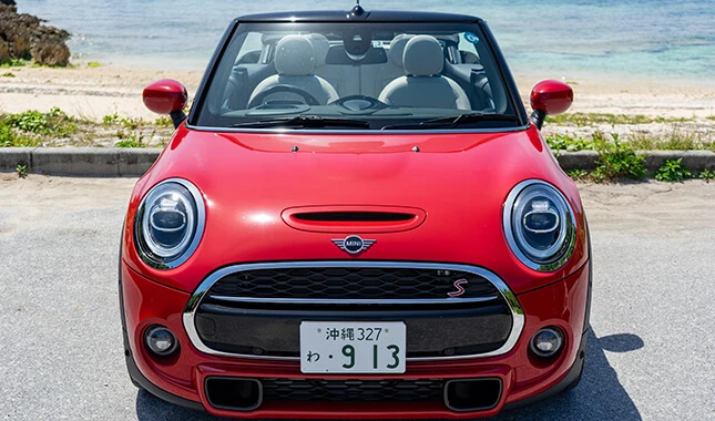 MINI Convertible 12