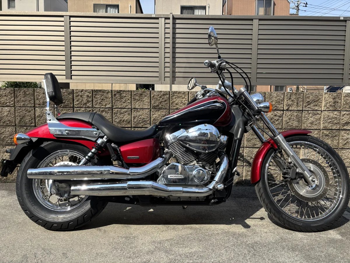 Shadow 400 Custom Motorcycle Rental (Standard stations)