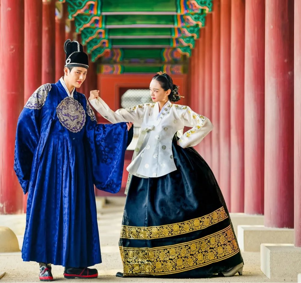 Hanbok Rental Service (Changdeokgung Branch) 6