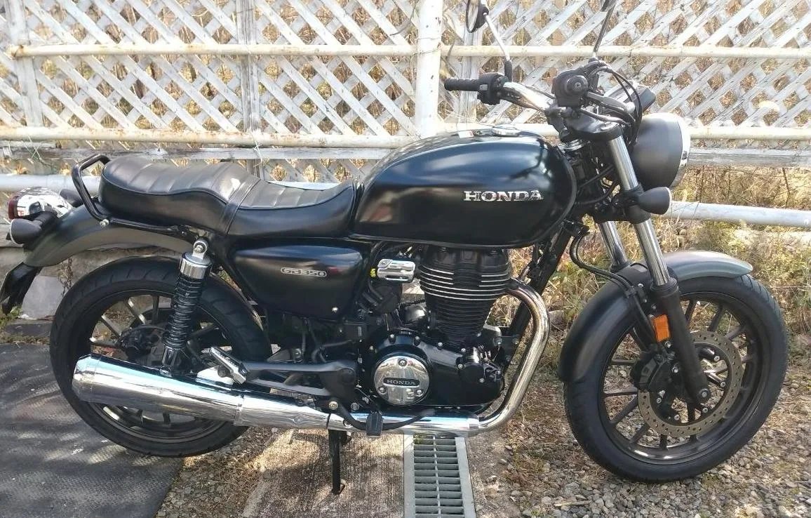 GB350 Motorcycle Rental (Popular stations) 2