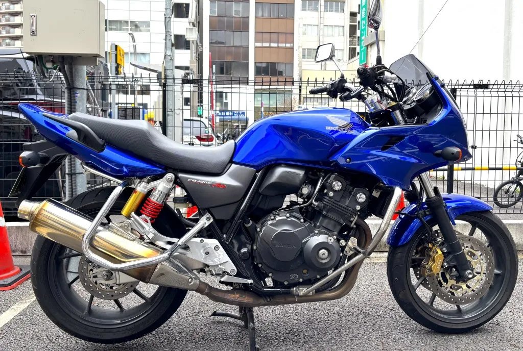 CB400 Super Bol d'Or (Blue, guard-equipped) 摩托车租赁(人气据点)